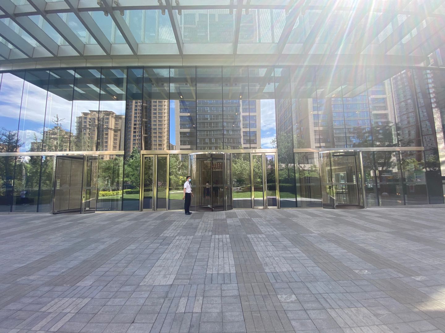 联美大厦实拍图3